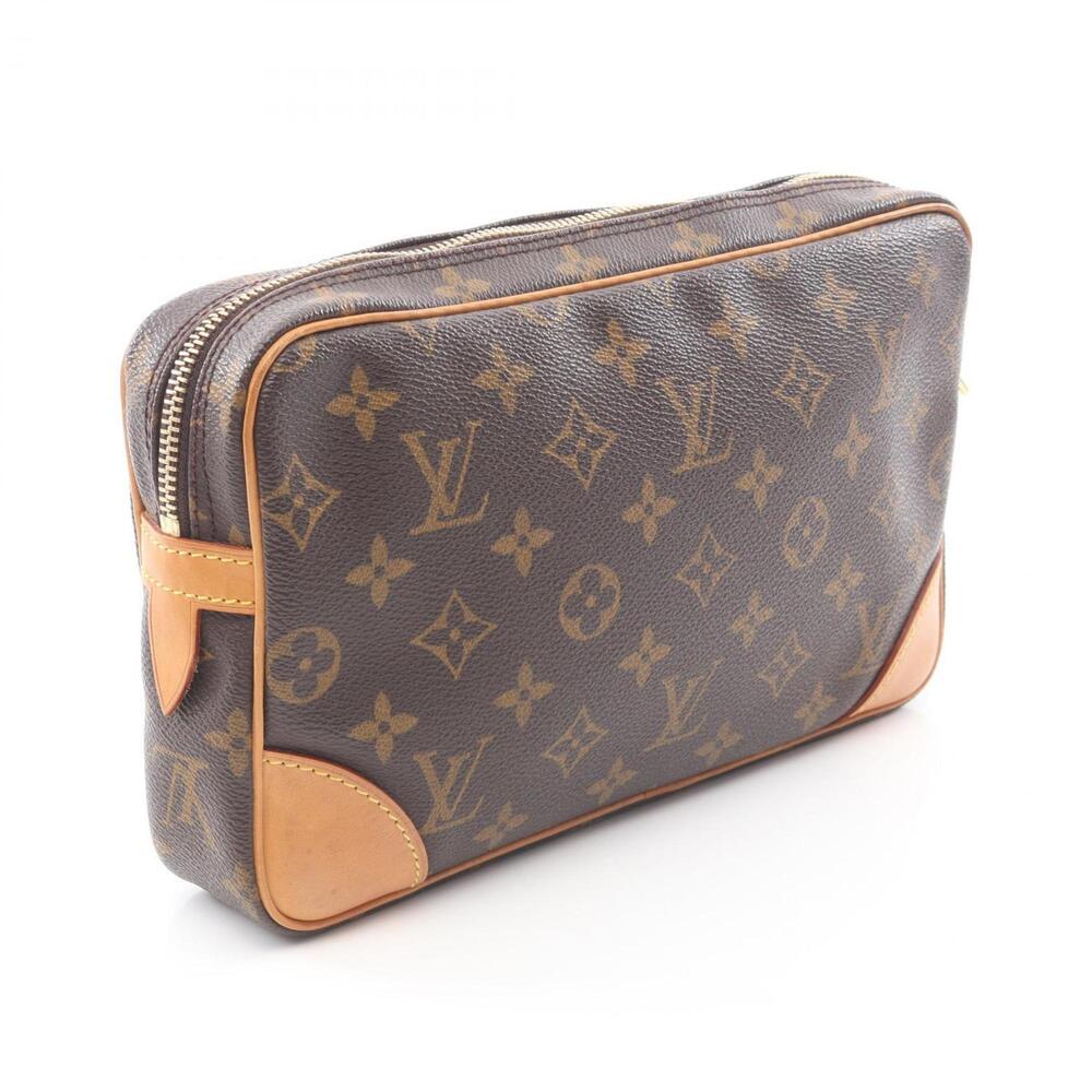 LOUIS VUITTON Brown Monogram Leather Clutch Bag - Picture 2 of 9